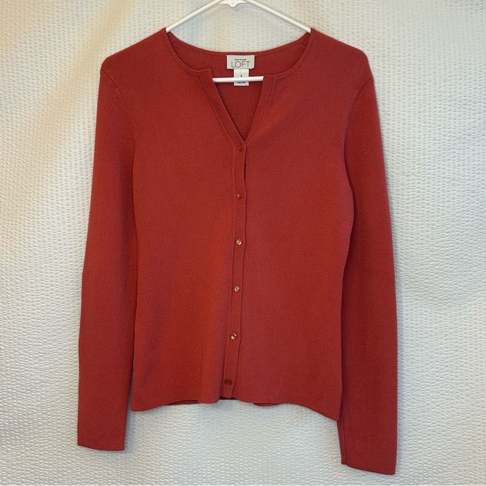 LOFT Burnt Rust Orange Button Front Cardigan Sweater Lightweight Knit Small NWOT